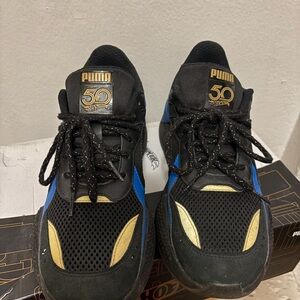 Puma Men's Black, Blue, and Gold Sneakers